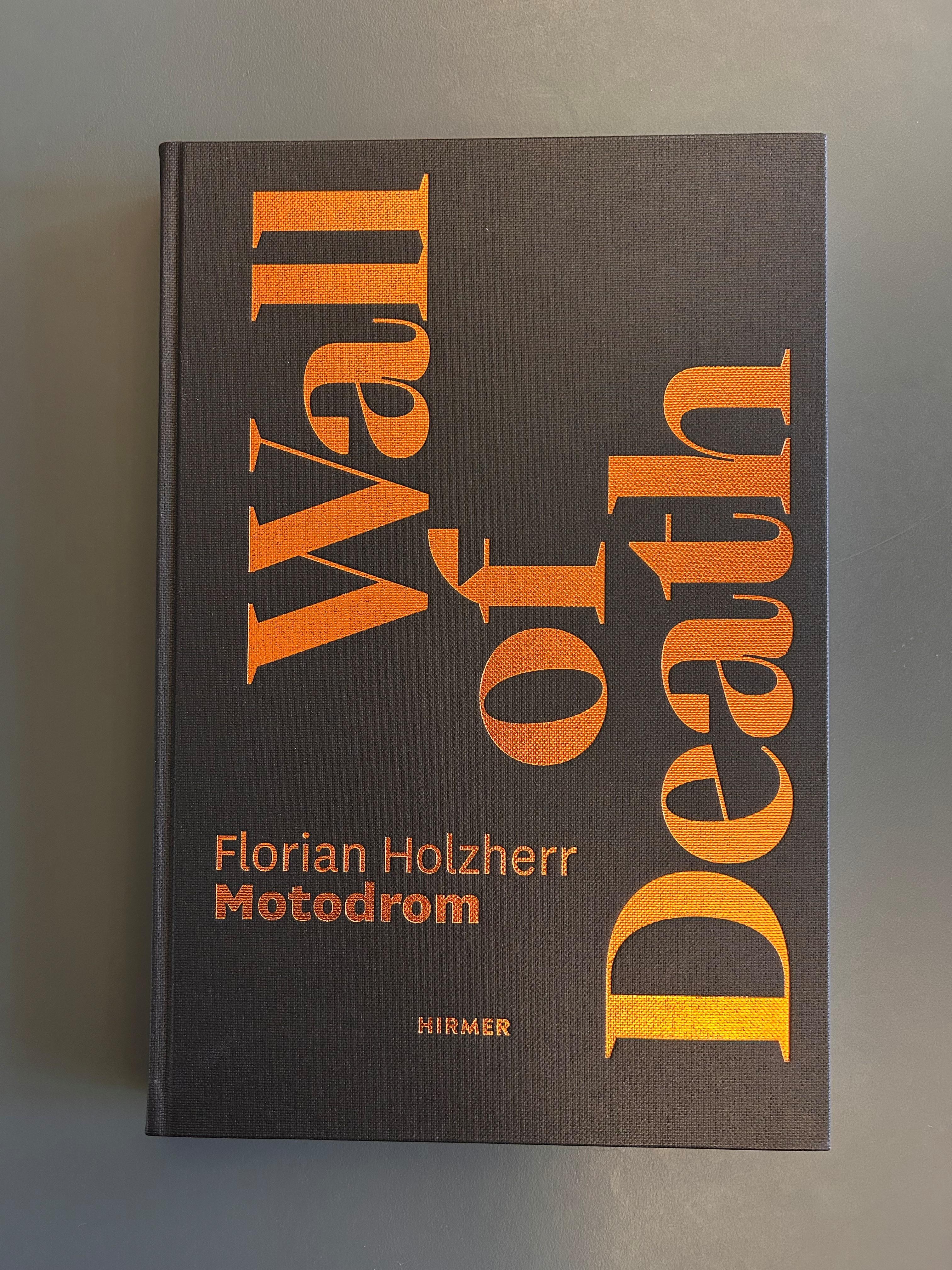 Wall of Death - Motodrom. Die älteste reisende Steilwand der Welt. Seit 1928